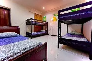 ホテル Home Stay Hostel