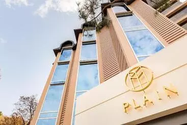 Otel Plain