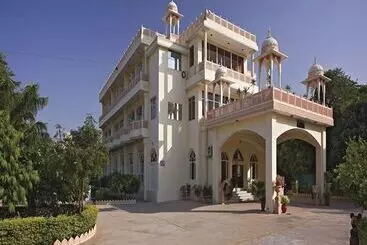 Hotel Shubham Resort