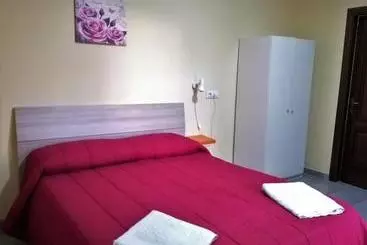 تختخواب و صبحانه Bed And Fly Aeroporto Catania Reception H24