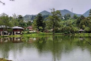 簡易ホテル Taman Piknik