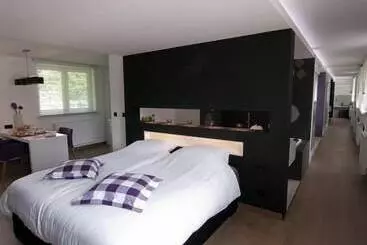 簡易ホテル Wellness Hasselt Bed & Breakfast