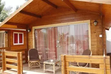 Larive Beach Resort
