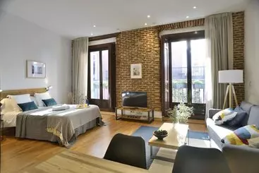 Aspasios San Mateo Boutique Apartments