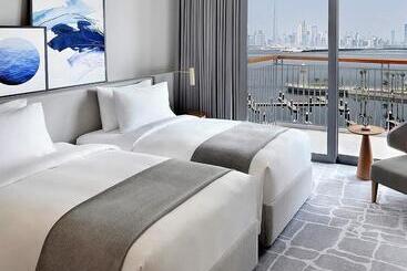 Hotel Vida Creek Harbour