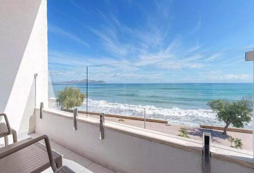 Ferrer Concord Hotel & Spa