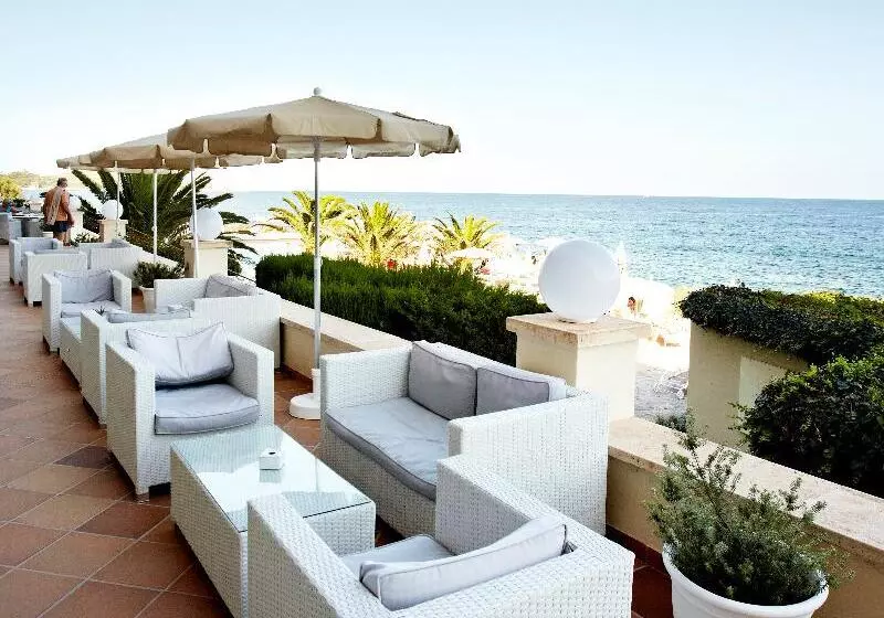 Grupotel Aguait Resort & Spa   Adults Only