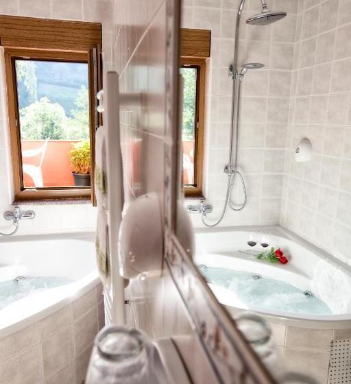 Hotel Alojamiento Covadonga