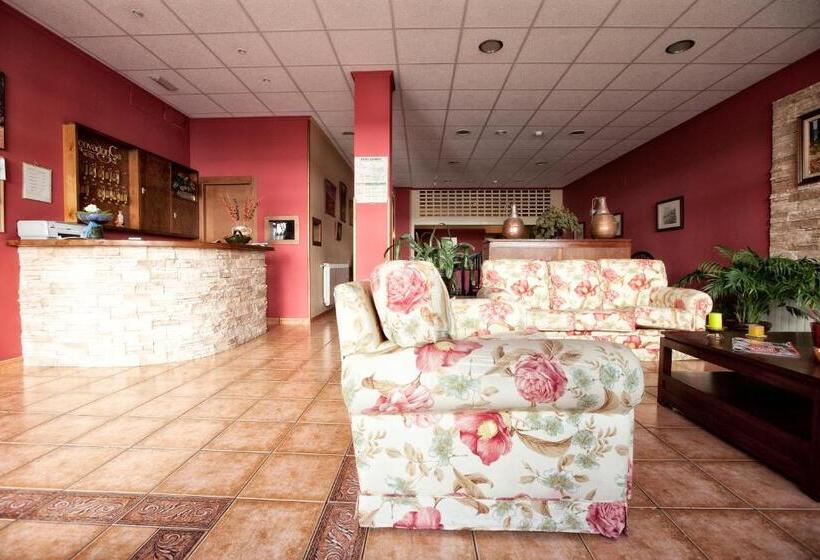 Hotel Alojamiento Covadonga