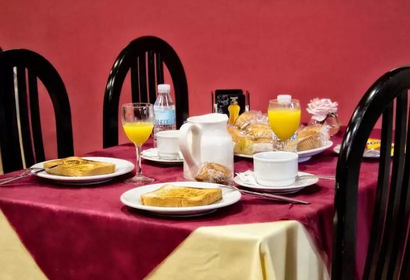 Hotel Alojamiento Covadonga