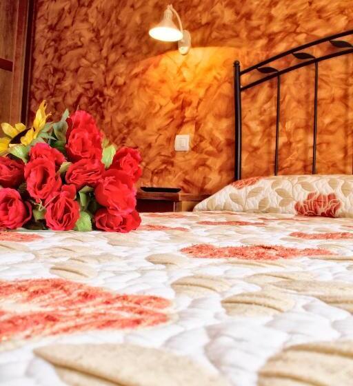 Hotel Alojamiento Covadonga