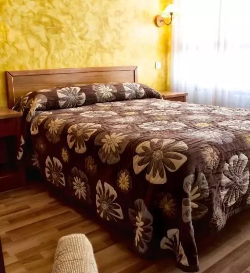 Hotel Alojamiento Covadonga