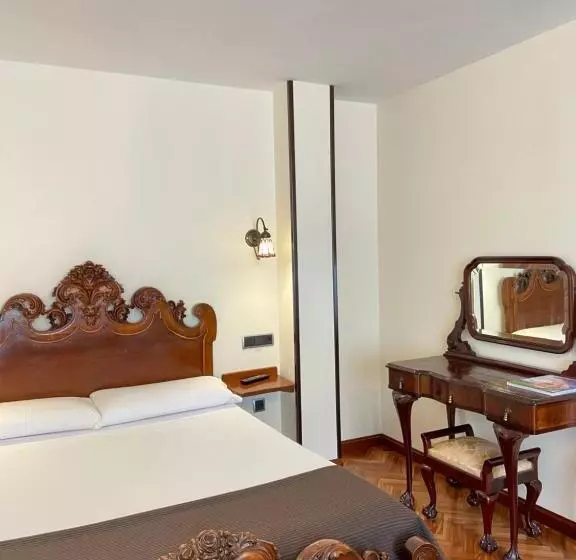 Отель Arcea La Arquera