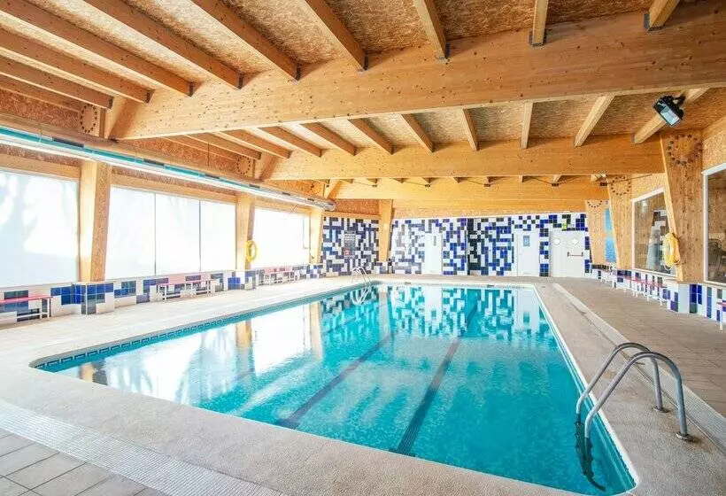 فندق Benidorm East by Pierre & Vacances