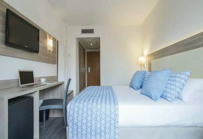 فندق Benidorm East by Pierre & Vacances