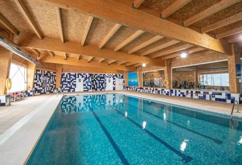 فندق Benidorm East by Pierre & Vacances