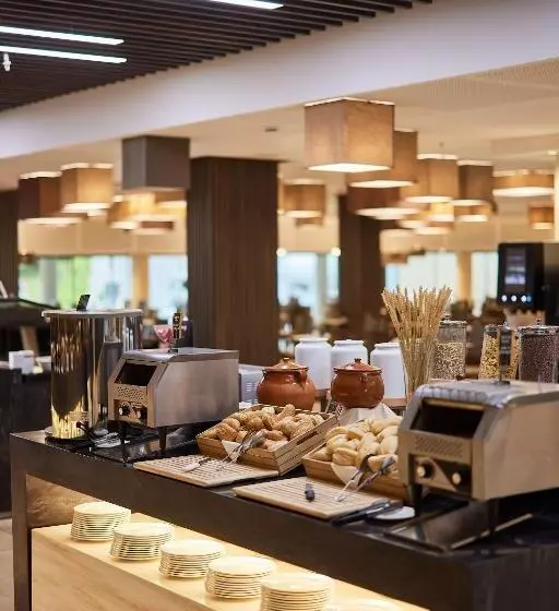 Hotel Bristol 4* Sup