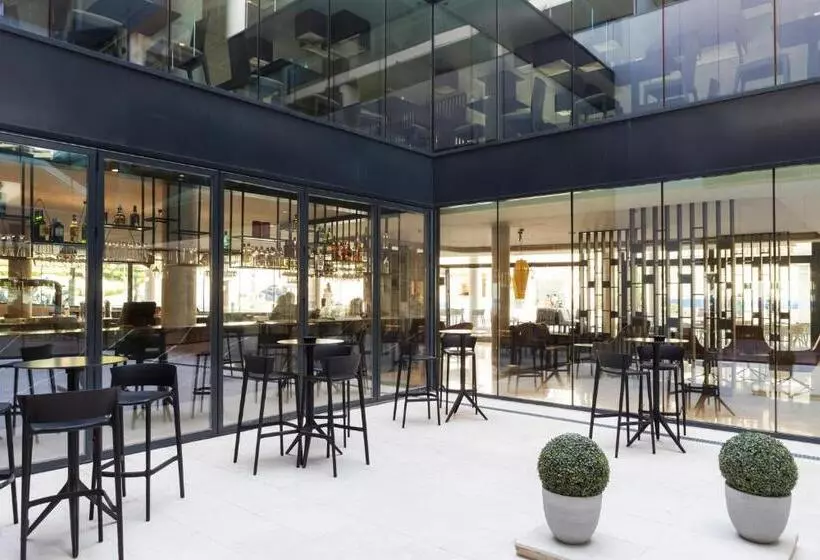 Hotel Bristol 4* Sup