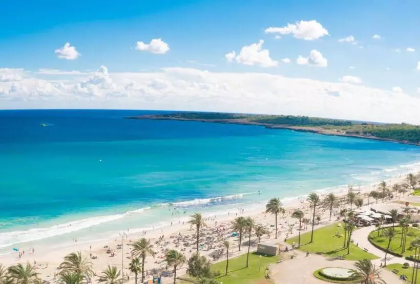 Отель Cm Playa Del Moro