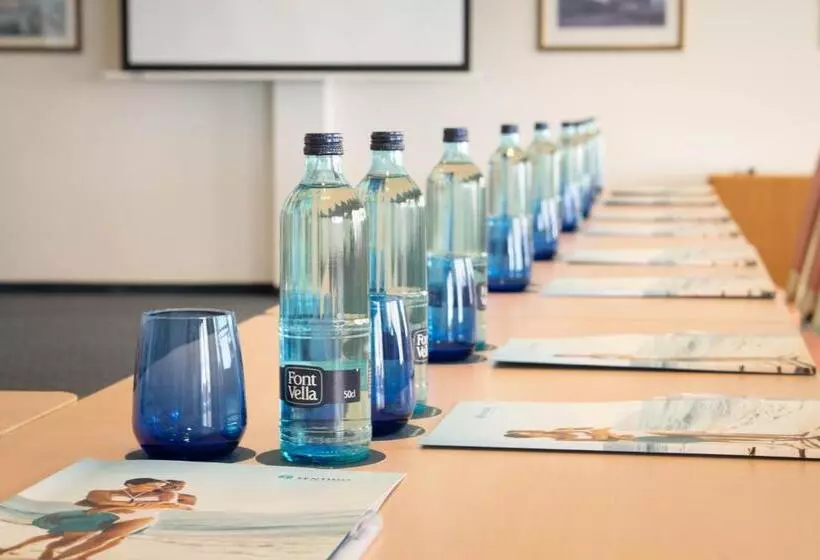 Отель Cm Playa Del Moro