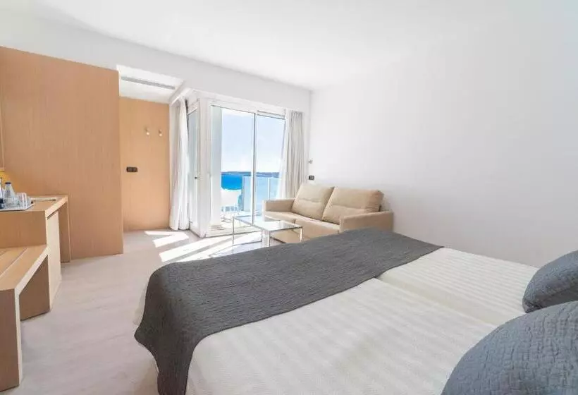 Отель Cm Playa Del Moro