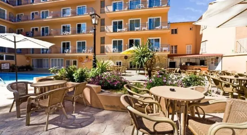 ホテル Costa Mediterraneo