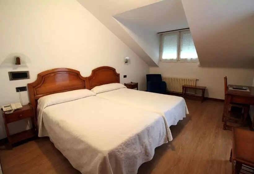 Отель Doña Nieves