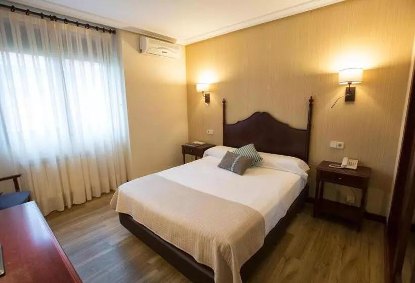 בית מלון כפרי Ribadesella Playa