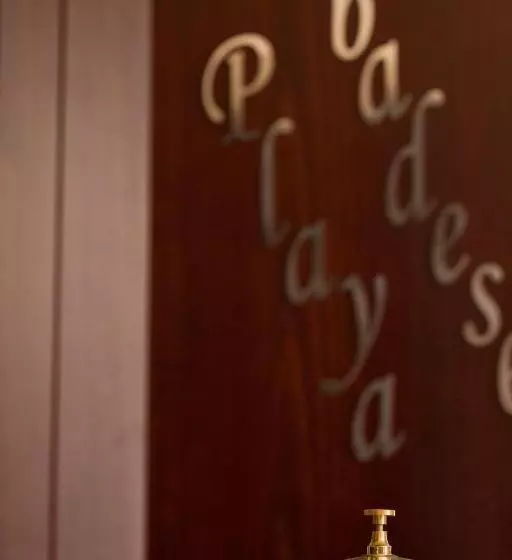 בית מלון כפרי Ribadesella Playa