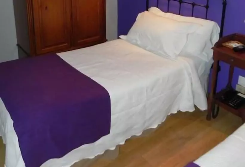 Rural Hotel Castillo Valdés Salas