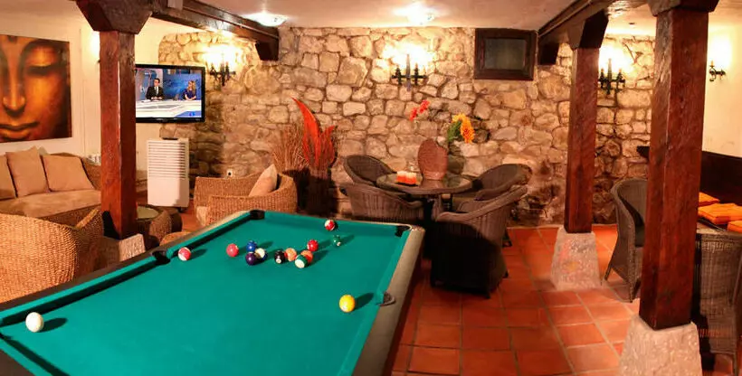 فندق ريفى Complejo Rural La Tahona De Besnes