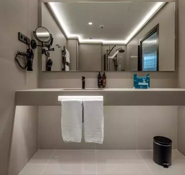 Hotel Silken Ciudad De Vitoria