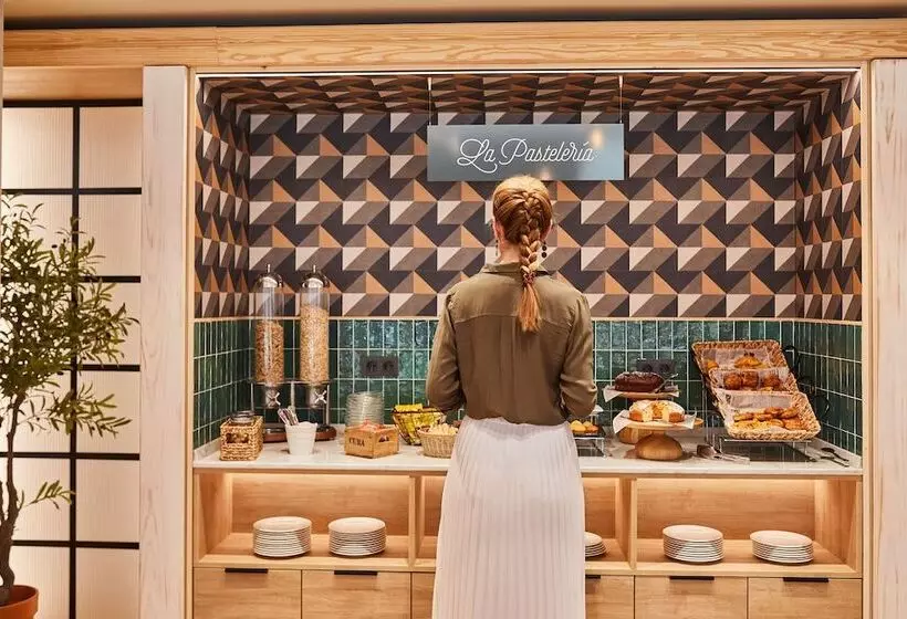 Hotelli Silken Ciudad De Vitoria