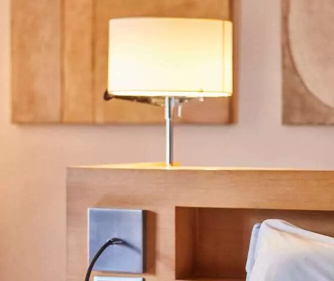 Hotelli Silken Ciudad De Vitoria