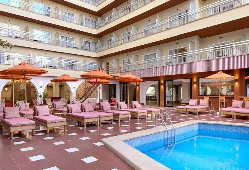 호텔 tent Bahia de Palma