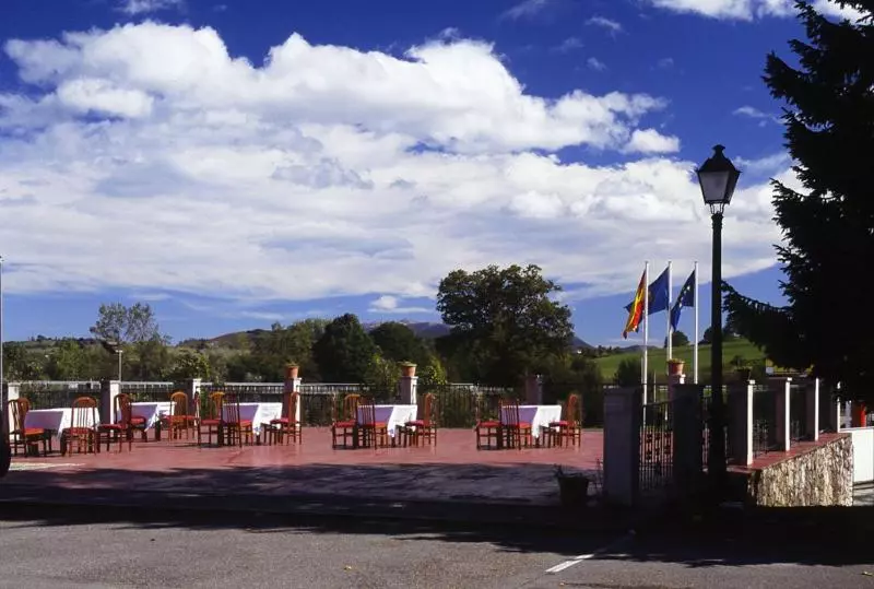 Отель Villa De Nava