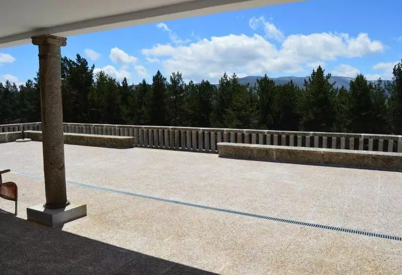 Parador De Gredos