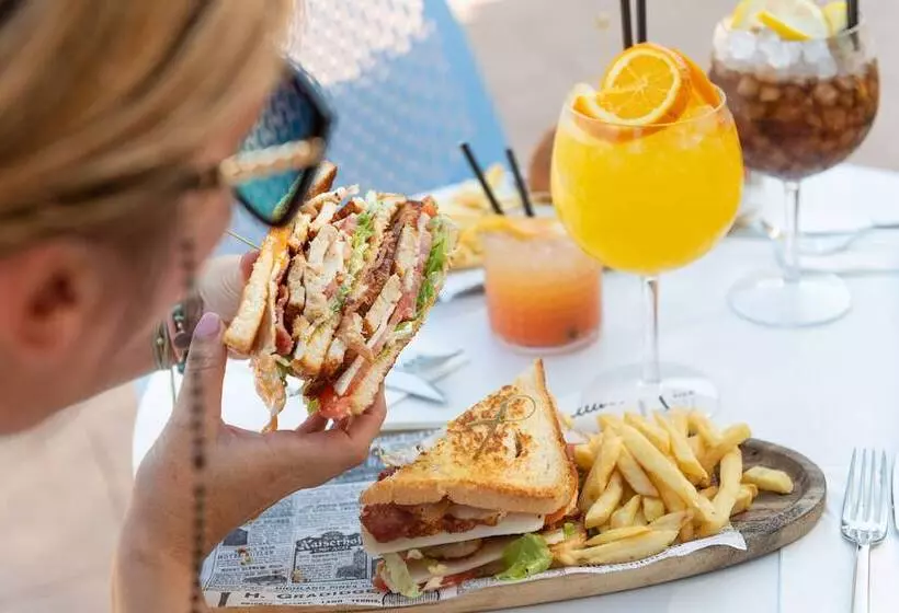 Villa Real Club Apartments