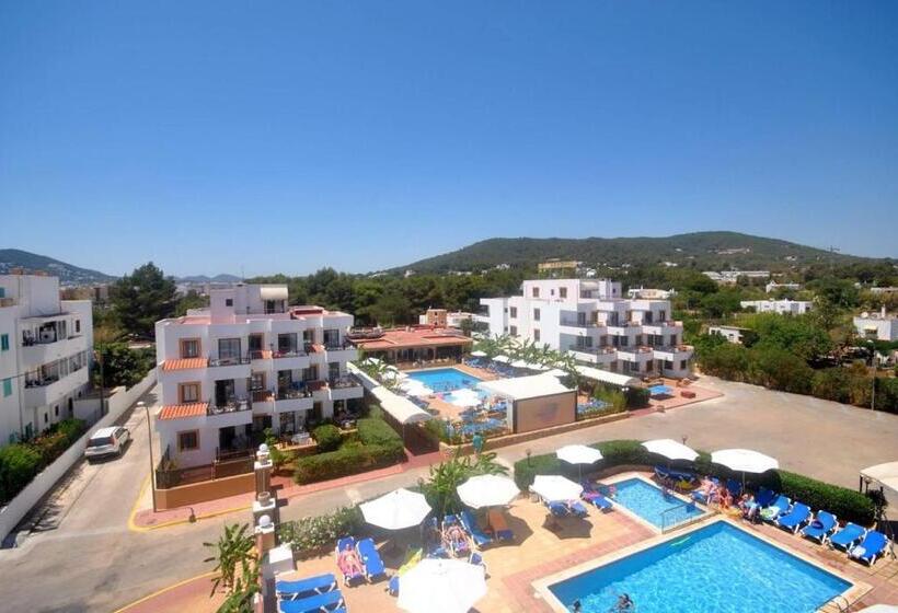 Casa Luis Apartments