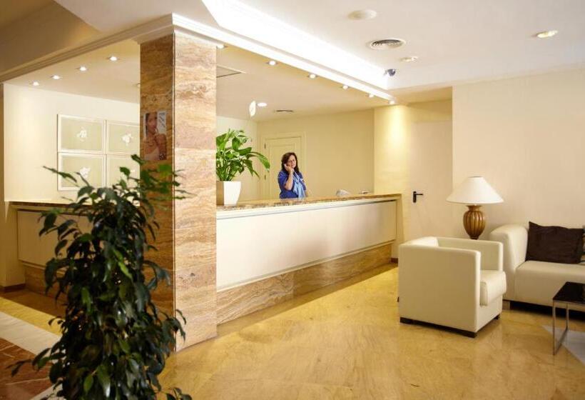 Grupotel Imperio Playa