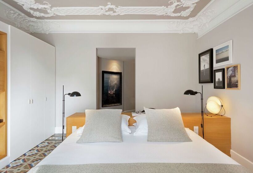Alexandra Barcelona Hotel, Curio Collection By Hilton