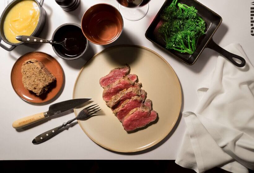 Alexandra Barcelona Hotel, Curio Collection By Hilton