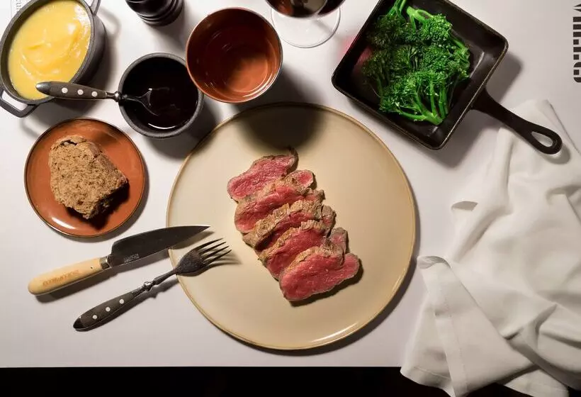 Alexandra Barcelona Hotel, Curio Collection By Hilton