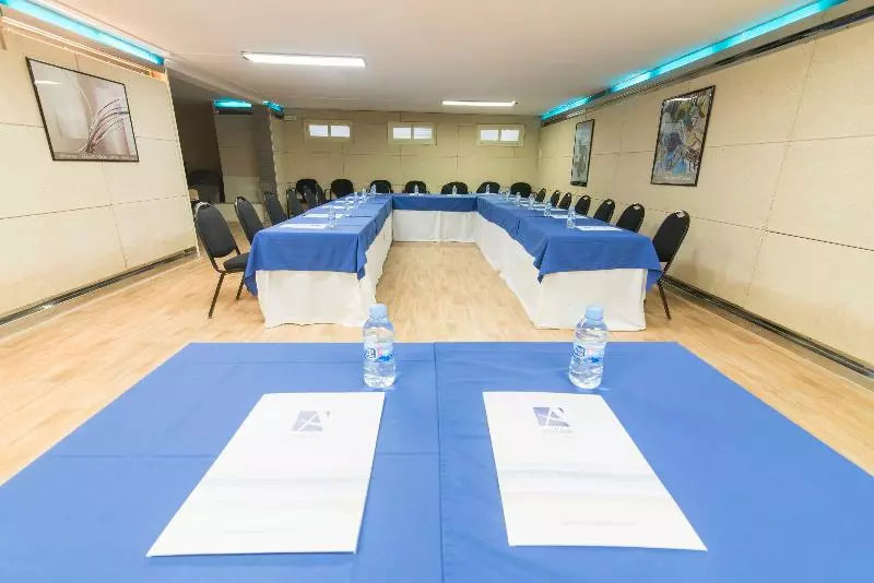 Azuline Hotel Bergantin