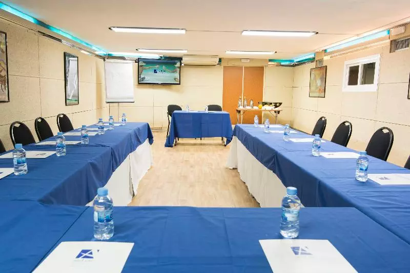 Azuline Hotel Bergantin