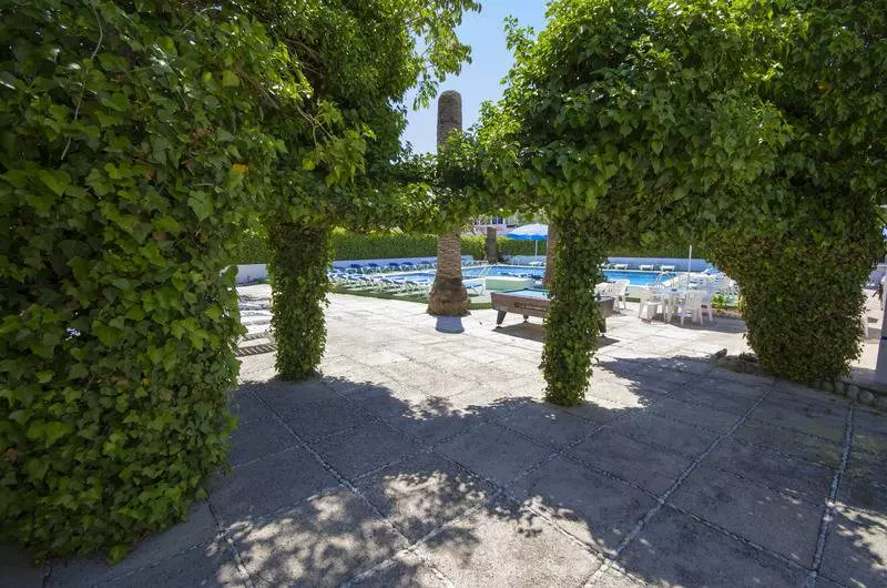 Azuline Hotel Llevant