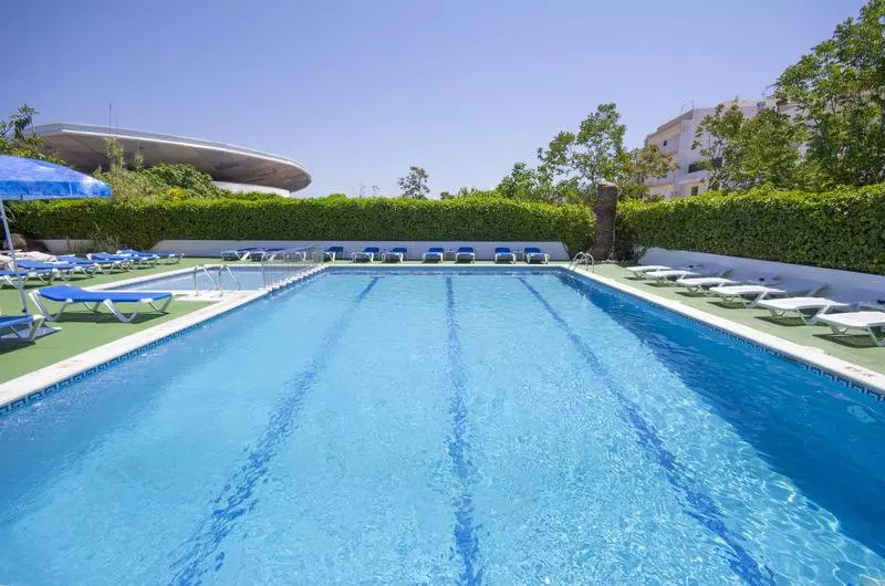 Azuline Hotel Llevant