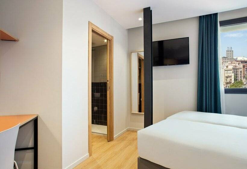 Отель Brick Barcelona