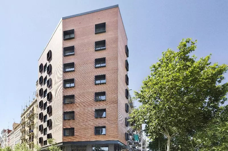 Отель Brick Barcelona