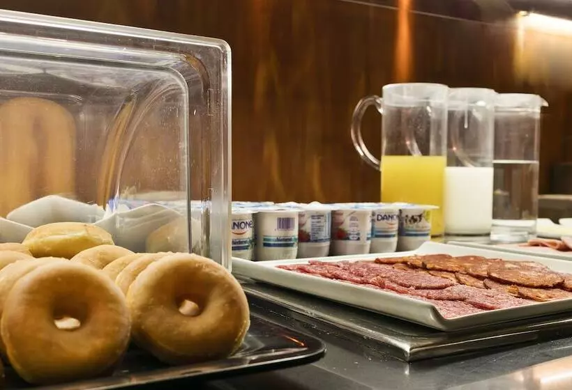 Отель California